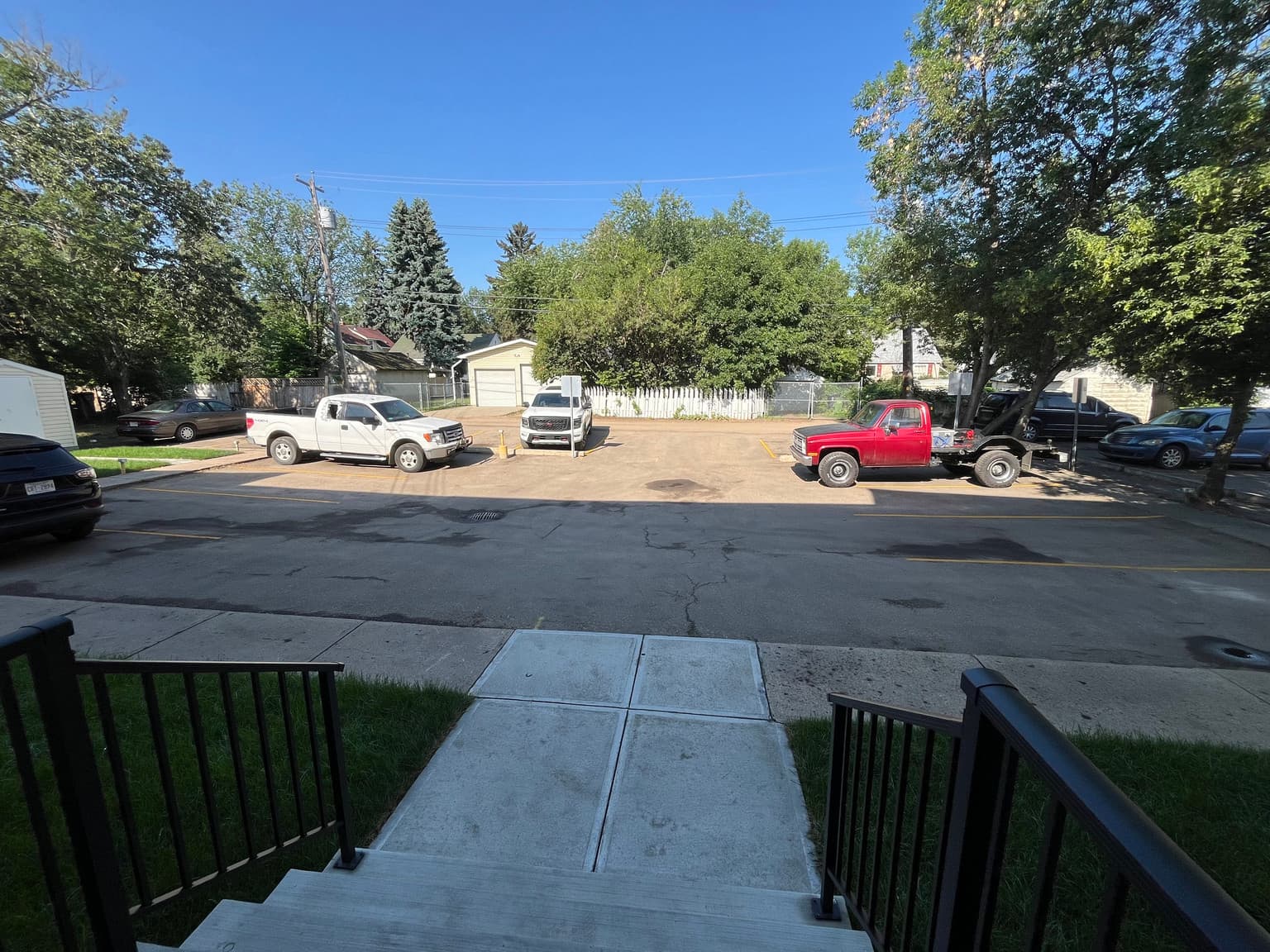 Whispering Pines - 1 Bedroom + Den in Edmonton