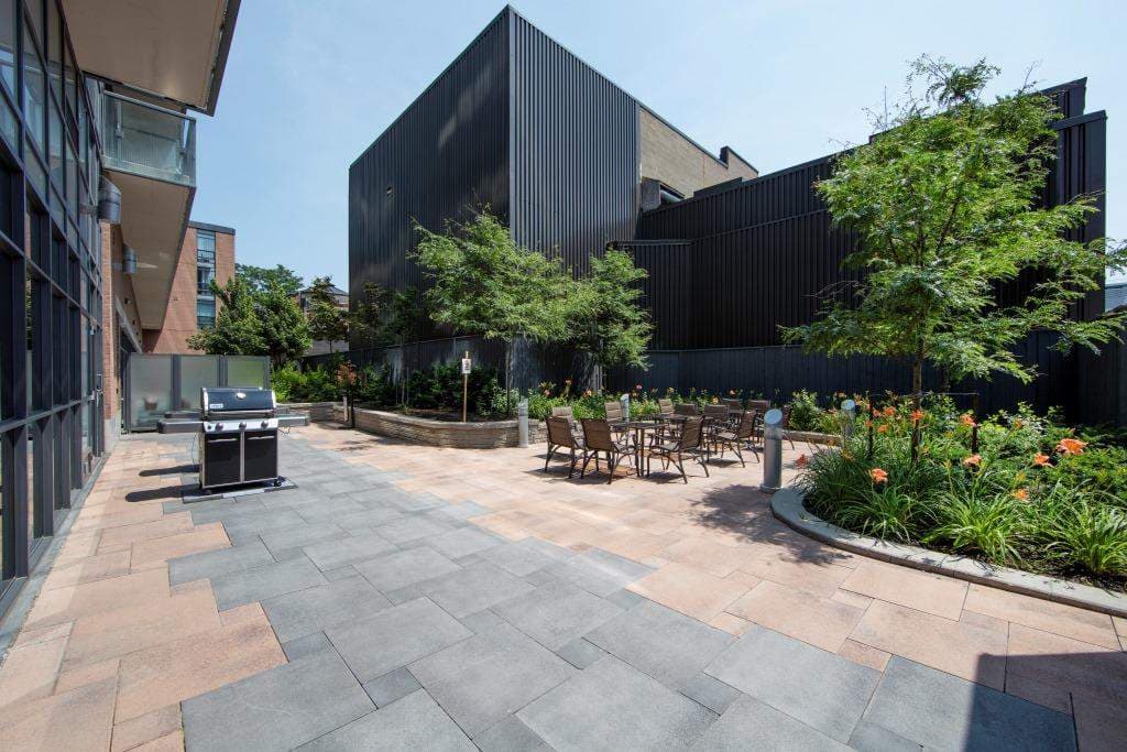One32 - Studio in Toronto