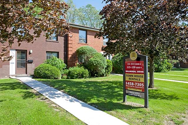 Townhouse (3 bedroom) available at Balmoral Drive, Brampton in Brampton